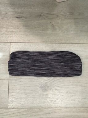 Lululemon Reversible Headband Ear Warmer Black Stripe One Size